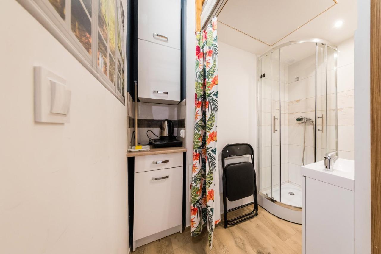Micro Apartments 2,5 Qm - Najmniejsze Apartamenty Swiata 2,5 Mkw Kraków Eksteriør billede