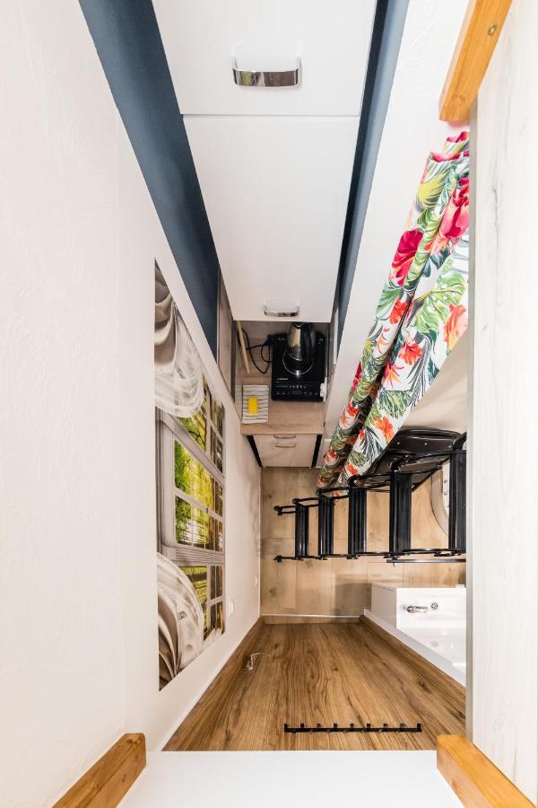 Micro Apartments 2,5 Qm - Najmniejsze Apartamenty Swiata 2,5 Mkw Kraków Eksteriør billede