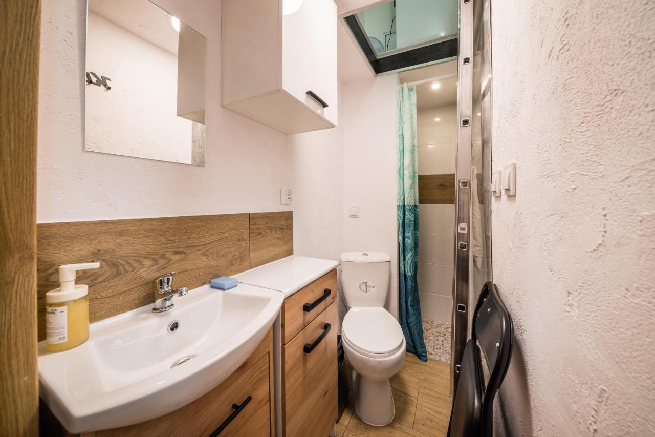 Micro Apartments 2,5 Qm - Najmniejsze Apartamenty Swiata 2,5 Mkw Kraków Eksteriør billede