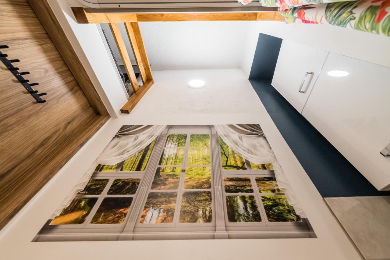 Micro Apartments 2,5 Qm - Najmniejsze Apartamenty Swiata 2,5 Mkw Kraków Eksteriør billede