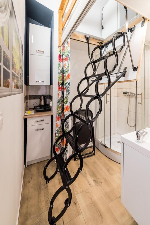 Micro Apartments 2,5 Qm - Najmniejsze Apartamenty Swiata 2,5 Mkw Kraków Eksteriør billede