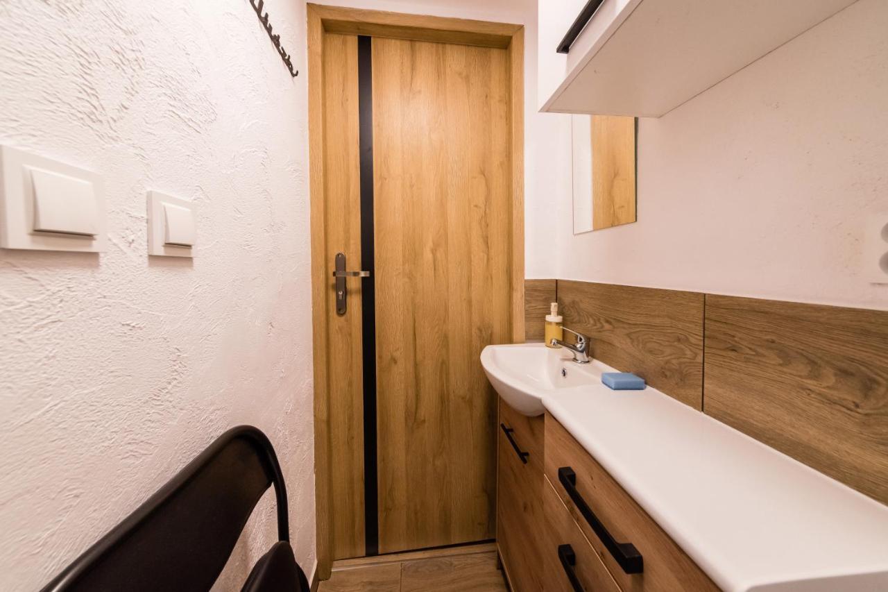 Micro Apartments 2,5 Qm - Najmniejsze Apartamenty Swiata 2,5 Mkw Kraków Eksteriør billede
